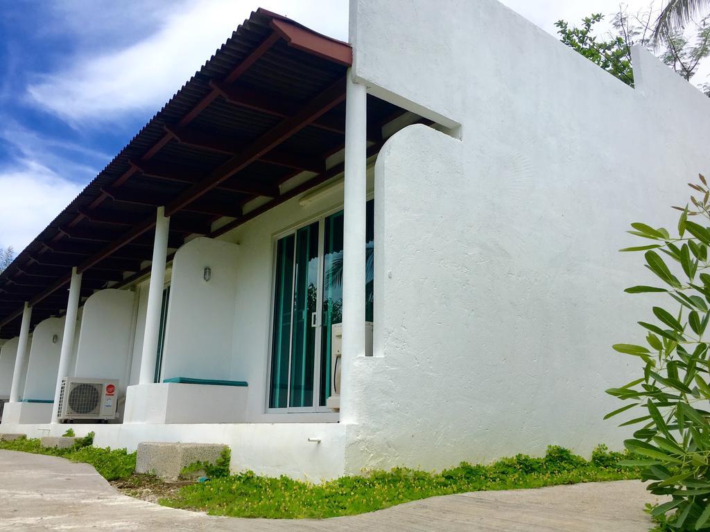 Sense Of Yanui Villa Nai Harn Екстериор снимка